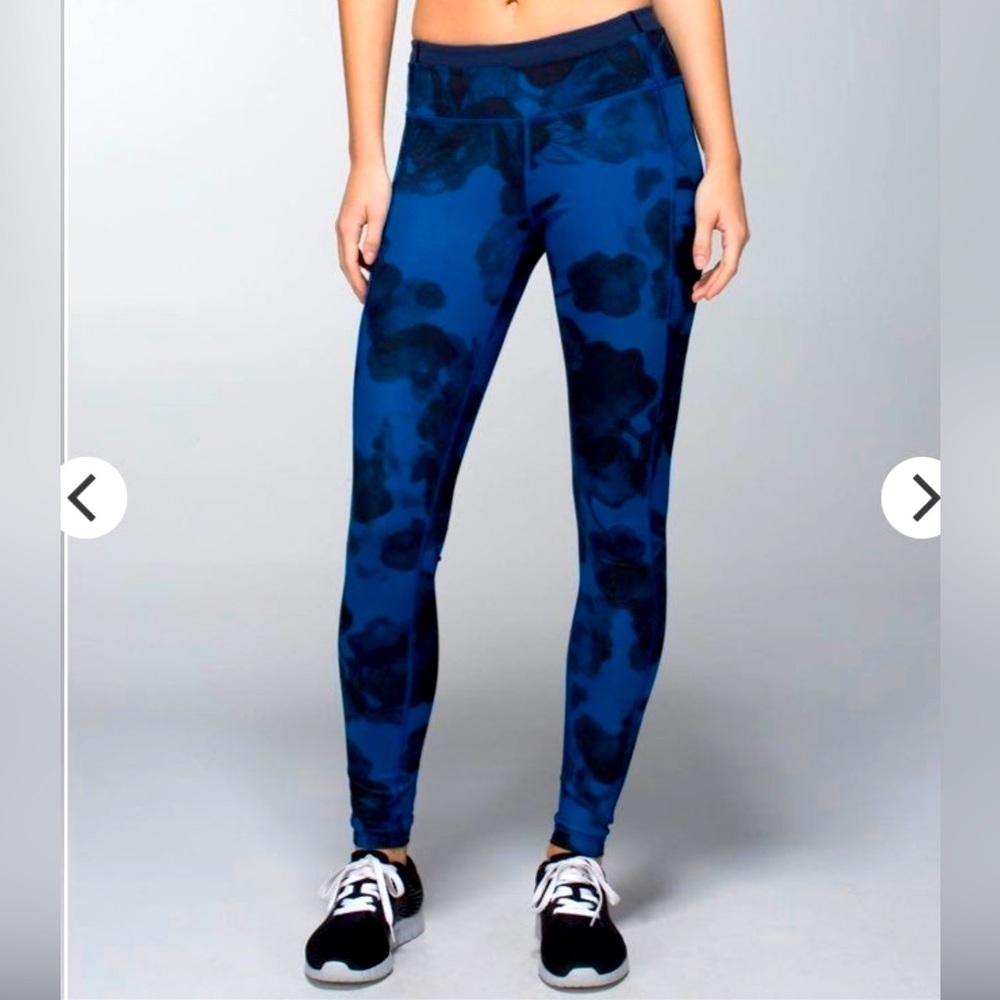 Lululemon Wunder Under Jumbo inky floral leggings size 2